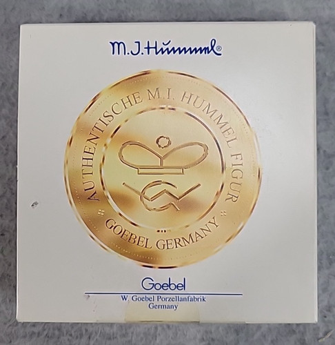 Goebel hummel collector - goebel,