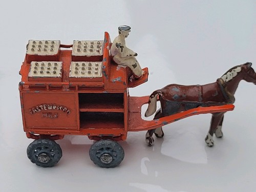 Matchbox number horse - matchbox,