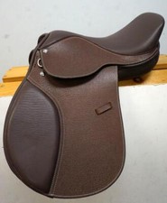 15" Reg English Close Contact