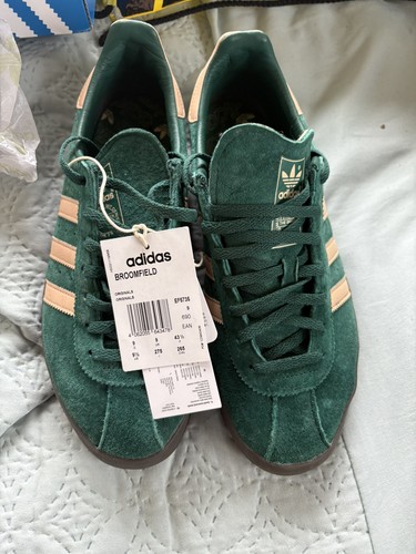 Brand new adidas originals - 🔥brand,