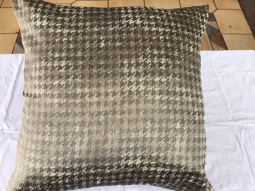 Large geometric cushion cover - cushion,