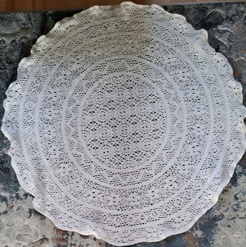 Large white crochet doilly - ,