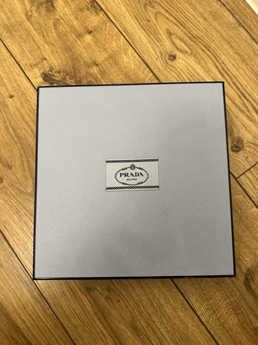 Prada empty gift box - gift, 25x25x4cm