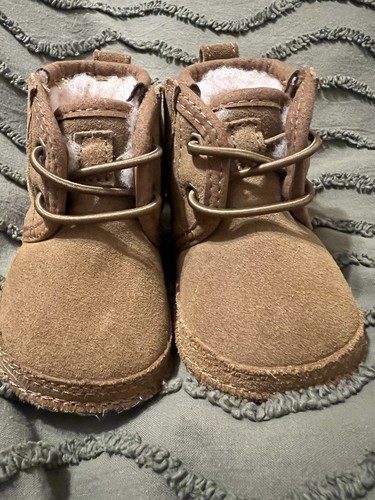 Ugg baby neumel classic - baby,