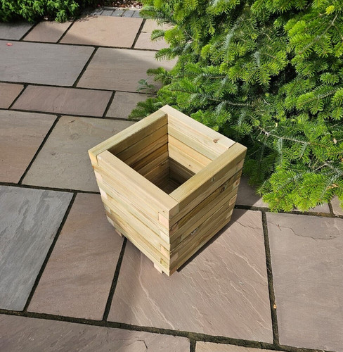 Square wooden planter - wooden,