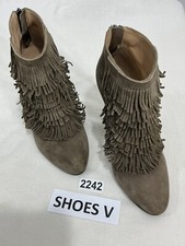 Womans Hello Sole Mate By Bannana Republic Tan Suede Fringe Ankle Boots 8.5 M