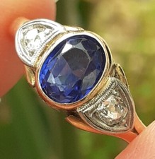 SAPPHIRE AND DIAMOND RING Hallmarked 18ct GOLD Size R  Antique 3.6g