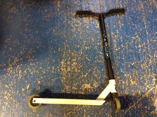 Slam mischief scooter - ,