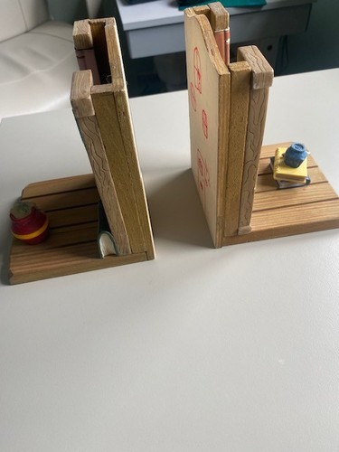 Wooden winnie the pooh - ,