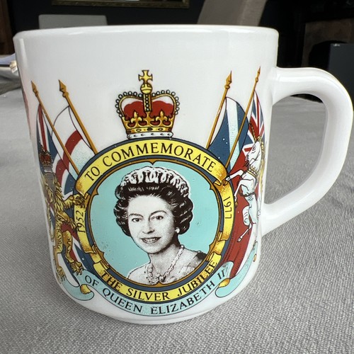 Queen elizabeth silver jubilee - queen,