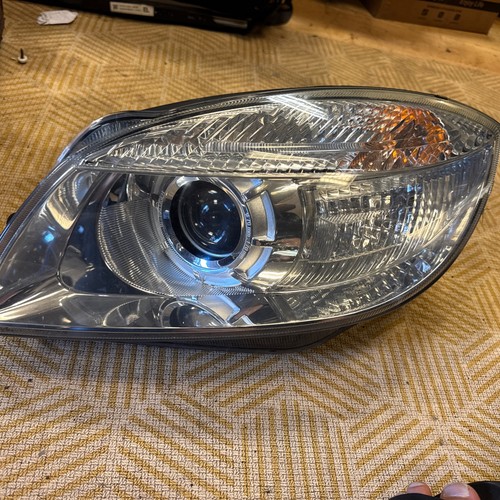 Front headlight left fits - front,