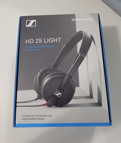 Sennheiser light - hd, 25