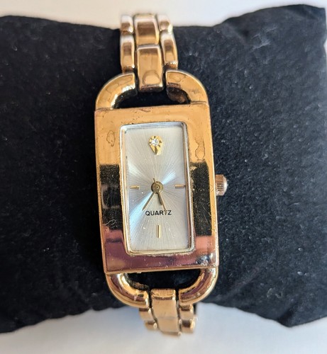 Vintage y2k gold tone - vintage,