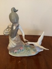 LLADRO "Aggressive Goose" #1128 Sculptor Juan Huerta Retired in 1995