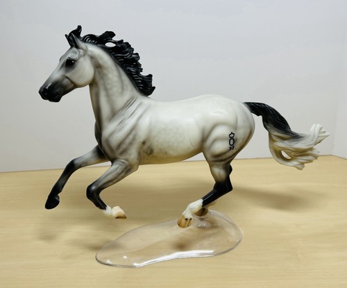 Breyer horse 1200 ideal - #1200,