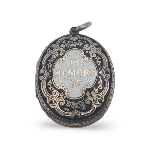 Victorian engraved oval gold - victorian,