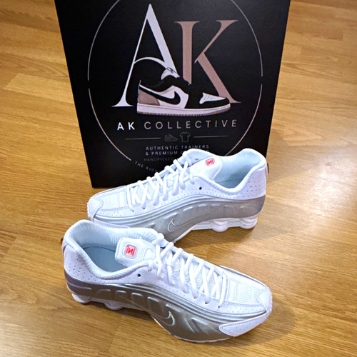 Nike shox white metallic - nike, white/metallic