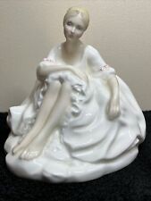 Figurine: ROYAL DOULTON  - “JOANNE” HN2373 - Vintage - RARE FIND !!!