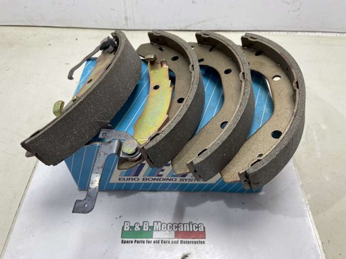 Set brake shoes rear - set,
