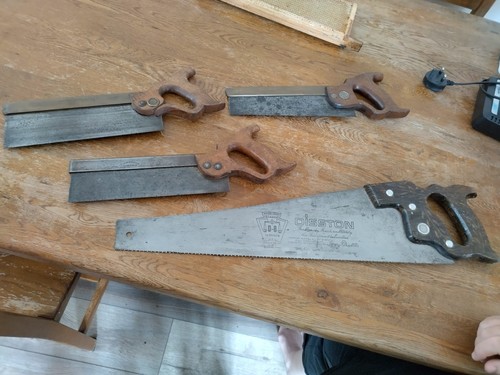 Vintage collection saws - of, 2