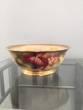 ROYAL WORCESTER PEDESTAL BOWL BY KITTY BLAKE