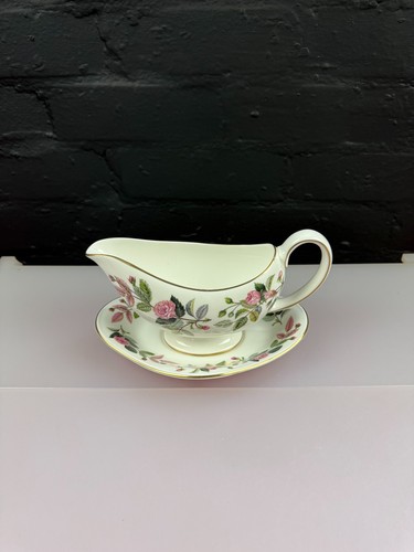 Wedgwood hathaway rose gravy - wedgwood,