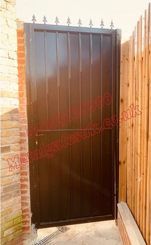 Garden door gate side - door/,
