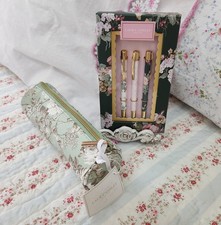 NEW LAURA ASHLEY SHABBY CHIC