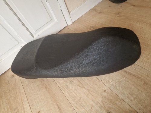 Piaggio vespa gts - vespa, seat
