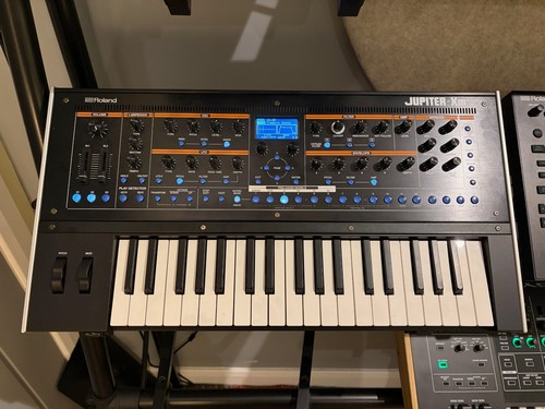 Roland jupiter - roland,