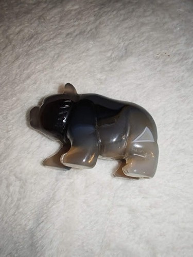 Grey agate bear carving 47g - grey,