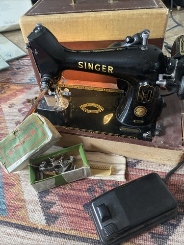1955 singer 99k portable - 1955,
