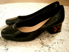 INSOLIA black patent evening Shoes Size 4 patterned heel