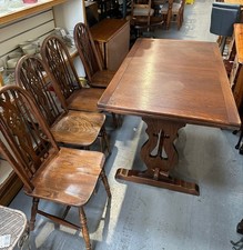 Old Charm Extending Dining Table with 4 Chairs