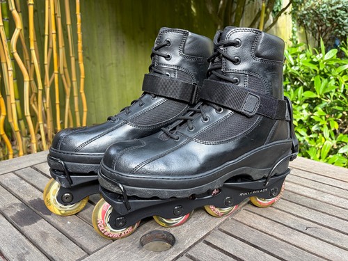 Vintage leather rollerblade - leather,