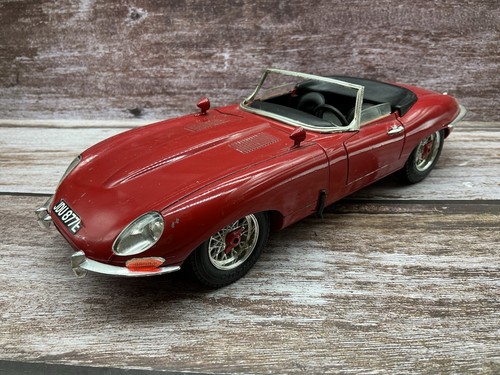 Burago 1961 jaguar - burago, 1/18