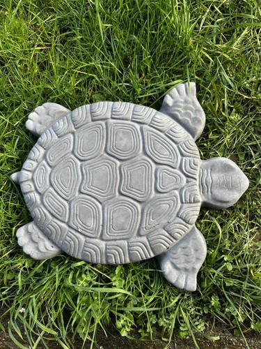 Large concrete turtle - large, /