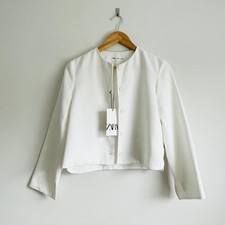 Zara White Buttoned Blazer ZW