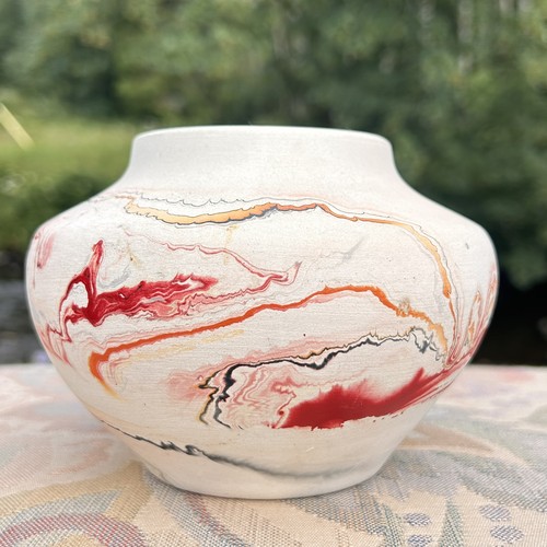 Nemadji pottery usa swirl vase - pottery,