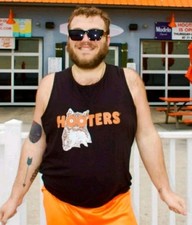 Adult Mens Hooters Bar Girl