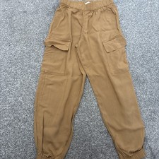 Ladies Size 10 Tan Thin Cargo