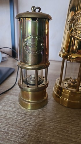 Hockley lamp limelight company - hockley,