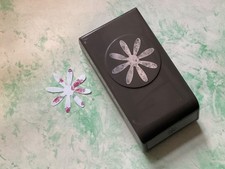 Rare Stampin Up Daisy Flower Card Craft Punch Cutter -  medium 42mm