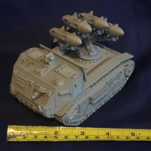 Tank astra militarum wyvern - militarum,