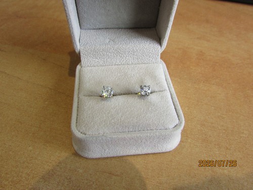 Mixed period 98ct - period, 0.98ct