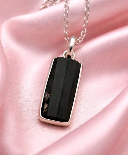 Tourmaline pendant necklace - pendant,