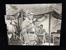 ORIGINAL 1971 RICHARD BURTON CBE JOHN COLICOS PREISS RAID ON ROMMEL PRESS PHOTO