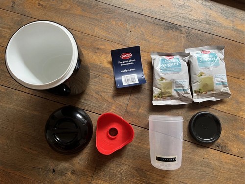 Easiyo yoghurt maker starter - yoghurt,