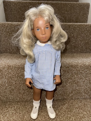 Sasha doll blonde hair - blonde, gingham