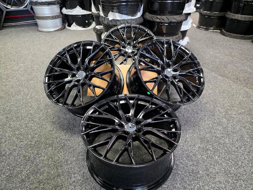 Inch wheel city wc3 gloss - 19",